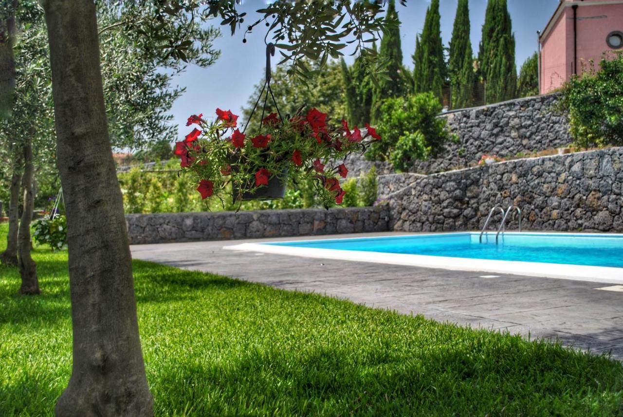 Villa Dedalisa By Holidayngo Acireale Dış mekan fotoğraf